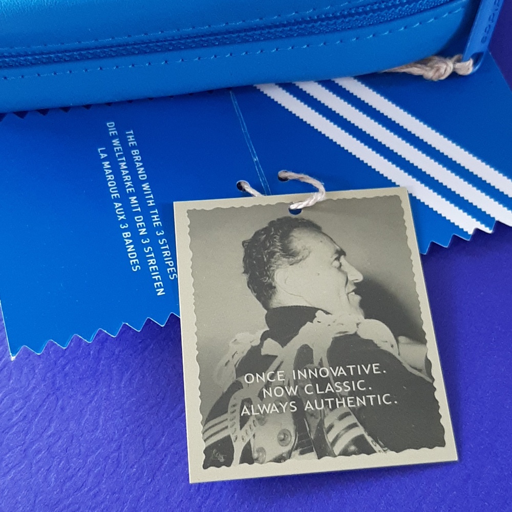 adidas Bright Blue Eyewear Pouch with White Trim And Black Sunglasses - Picture 4 of 7